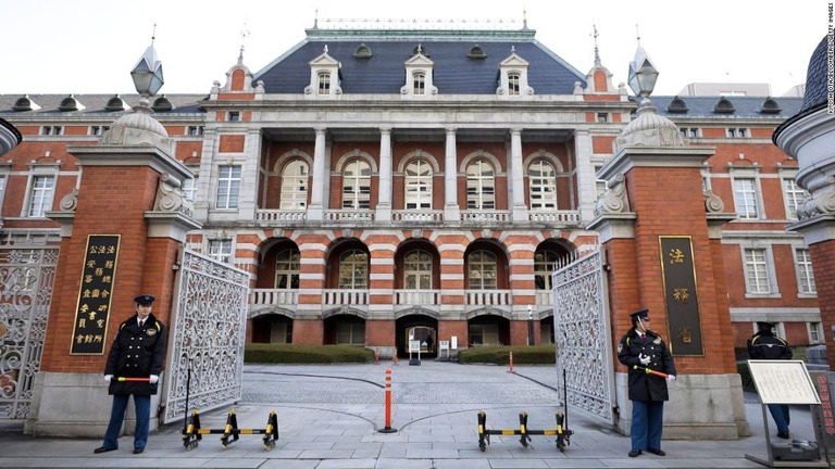 法務省は死刑囚３人の死刑を執行した/Kiyoshi Ota/Bloomberg/Getty Images