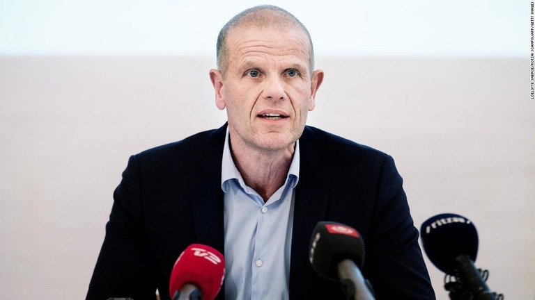デンマークの情報機関トップで機密漏洩の疑いにより拘束されたラース・フィンセン氏/Liselotte Sabroe/Rotzai Scanpix/AFP/Getty Images