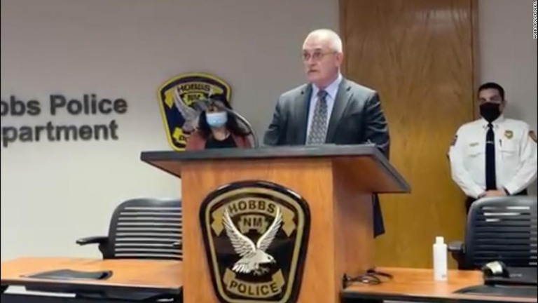 新生児の放置について説明する米ニューメキシコ州ホッブズの警察署長/Hobbs Police Dept.
