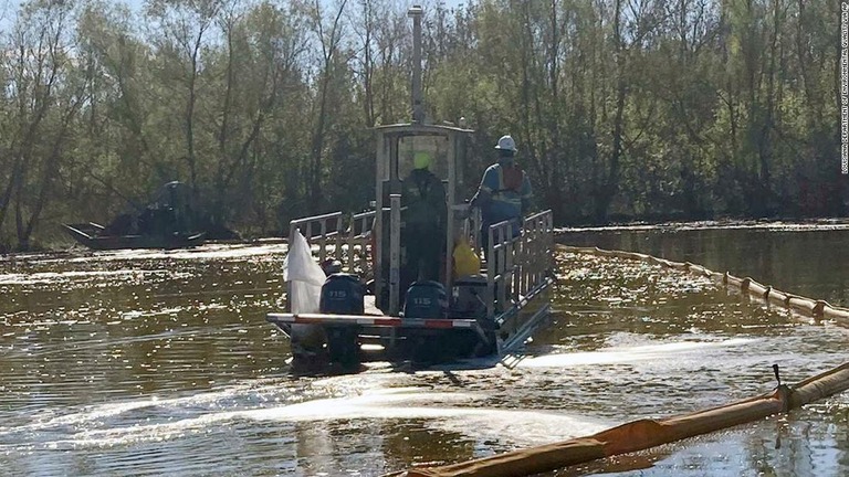 ２０２０年１０月の点検で、破裂箇所付近に外部腐食が見られていた/Louisiana Department of Environmental Quality via AP