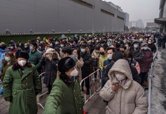 発熱などの治療薬購入でもコロナ検査要求、五輪対策で北京市