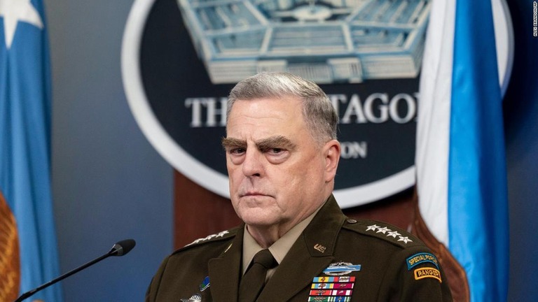 米軍制服組トップが警告、ロシア侵攻なら「恐ろしい」結果に 米軍制服組トップが警告、ロシア侵攻なら「恐ろしい」結果に