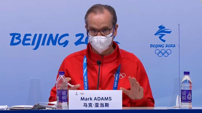 記者会見するＩＯＣの報道担当者、マーク・アダムス氏/IOC