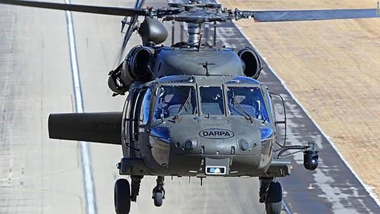 ヘリコプター「ブラックホーク」の無人飛行の成功を米ＤＡＲＰＡが発表/DARPA.MIL
