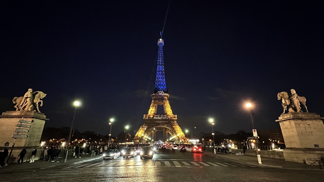 パリのエッフェル塔＝２６日/Raphael Krawzyk/Anadolu Agency/Getty Images