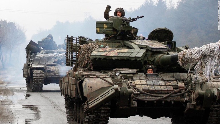 米欧州軍（ＥＵＣＯＭ）が中心となり、「リアルタイムで」軍事支援物資をウクライナに輸送しているという/Anatolii Stepanov/AFP/Getty Images