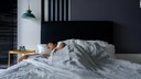 寝室の照明、「薄明りでも睡眠に悪影響」と米研究チーム