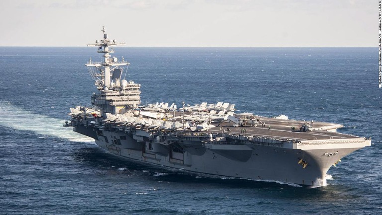 米海軍は同一の空母に乗艦する水兵の相次ぐ死亡をうけて調査を開始した/USS George H.W. Bush/Handout/Anadolu Agency/Getty Images)