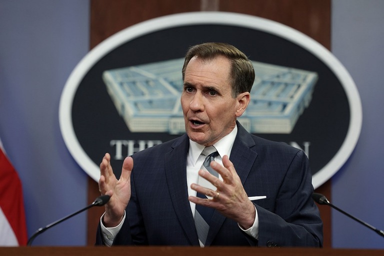 会見を行う米国防総省のカービー報道官＝１９日、米バージニア州アーリントン/Kevin Dietsch/Getty Images
