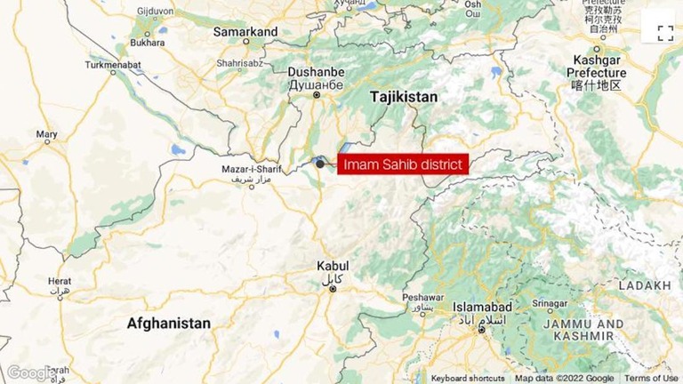 アフガン北部クンドゥズ州イマームサヒブ地区にあるモスクで爆発が起き、３３人が死亡/Google
