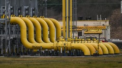 ロシア、ポーランドとブルガリアにガス供給停止を通知