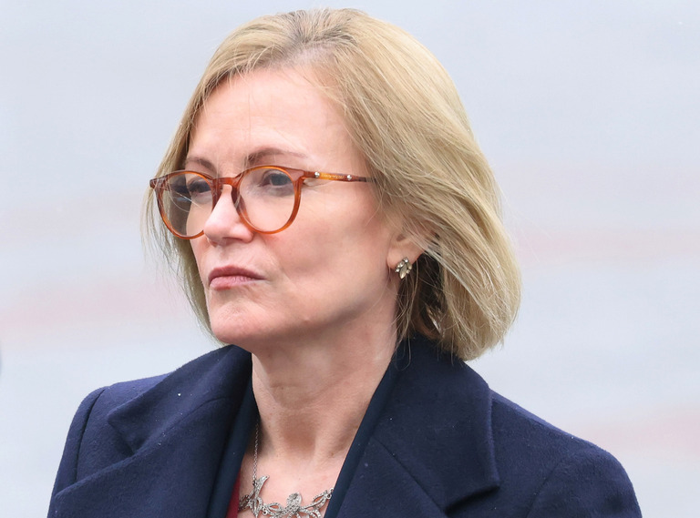 ロシア外務省から制裁に対する抗議を受けた英国のブロナート駐ロシア大使/Maxim Shemetov/Reuters