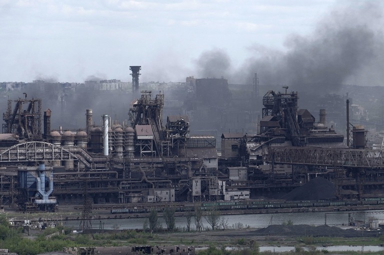 アゾフスターリ製鉄所＝１０日、ウクライナ・マリウポリ/AFP/Getty Images