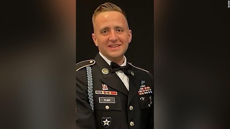 米アラスカ州の米軍基地敷地内で、兵士１人がクマに襲われて死亡した/US Army
