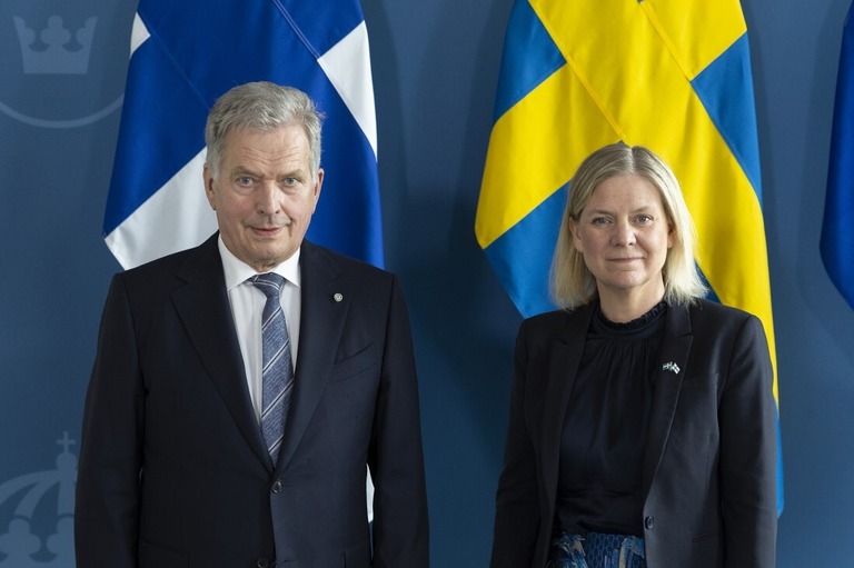 フィンランドのニーニスト大統領（左）とスウェーデンのアンデション首相/Michael Campanella/Getty Images