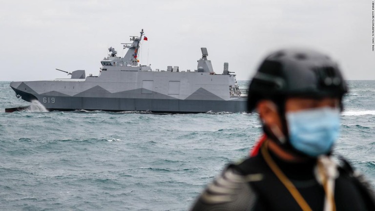 演習に参加する台湾海軍のコルベット艦＝２０２２年１月７日撮影/Ceng Shou Yi/NurPhoto/Getty Images