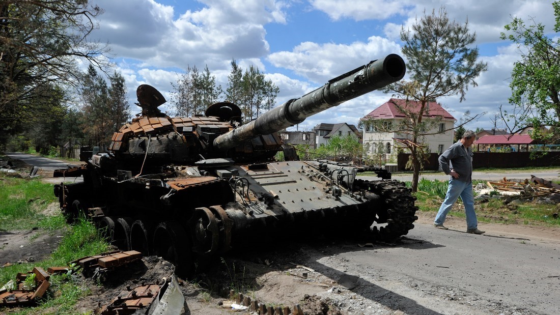ウクライナのロシア軍死者数、アフガン侵攻作戦と既に同水準か