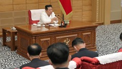 北朝鮮、コロナめぐる状況は「改善」と主張　規制見直しを検討か