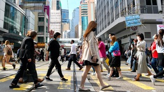 生活費の高い都市ランキングで、香港が３年連続のトップとなった