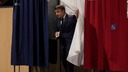 仏総選挙　マクロン氏の与党、過半数割れ