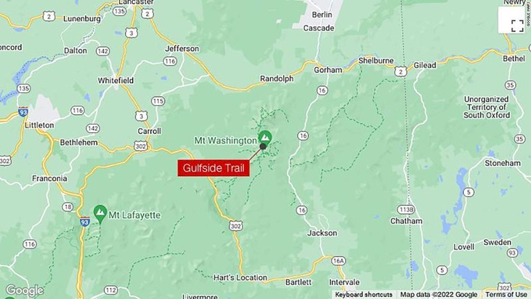 ニューハンプシャー州の登山道で遭難したハイカーが低体温症となり、救助後に死亡した/Google Maps