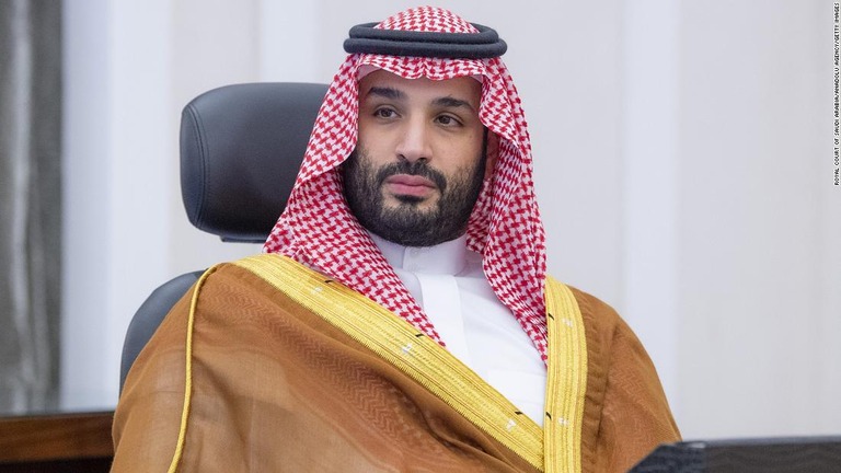 Ｇ２０サミットにビデオ形式で参加するサウジアラビアのムハンマド皇太子＝２０２１年１０月３０日、首都リヤド/Royal Court of Saudi Arabia/Anadolu Agency/Getty Images