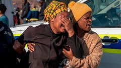 バーで銃乱射、１５人死亡　南アフリカ