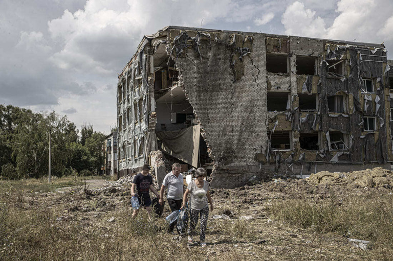 ドネツク州ではロシアの空爆が激しさを増している/Metin Aktas/Anadolu Agency/Getty Images