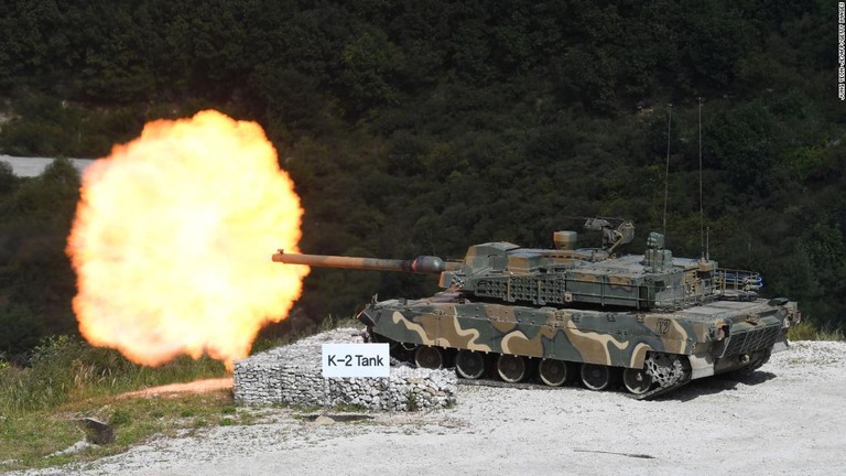 韓国のＫ２戦車＝２０１８年９月１１日、韓国・ソウル北東部/Jung Yeon-Je/AFP/Getty Images