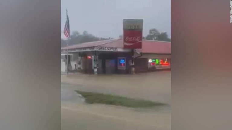 米ジョージア州北西部で発生中の豪雨は、専門家の試算によると２００年に１度の出来事という/Courtesy Jennifer Hurley