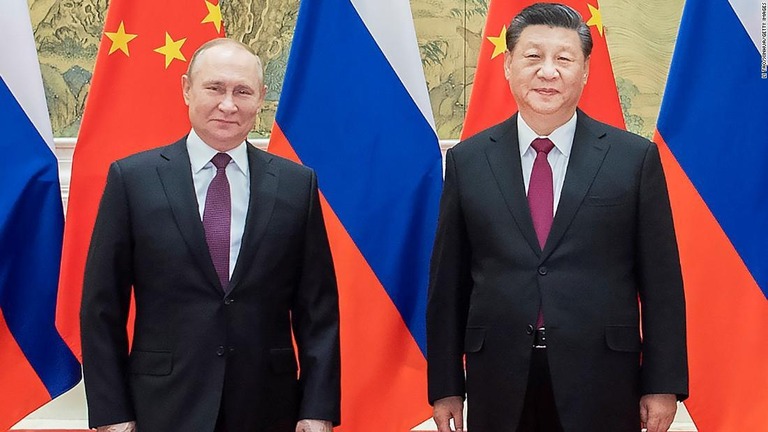 プーチン大統領（左）習近平国家主席が来週開かれる首脳会議の場で会談するという/Li Tao/Xinhua/Getty Images