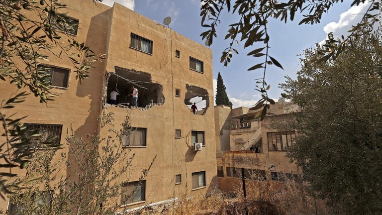 取り壊しが行われた住宅＝６日、パレスチナ自治区ヨルダン川西岸地区ジェニン/Abbas Momani/AFP/Getty Images