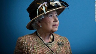 英国の君主として歴代最長となる７０年にわたり統治の座に就いてきたエリザベス女王が死去した。