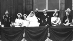 １９４７年１１月、フィリップ殿下と結婚