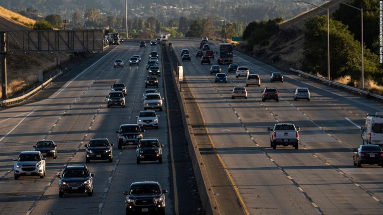 米カリフォルニア州クロケットの州間幹線道路＝６月９日/David Paul Morris/Bloomberg/Getty Images