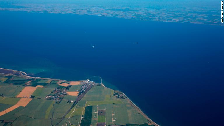 フェーマルン・ベルト：ドイツのフェーマルン島とデンマークのロラン島をつなぐフェーマルン・ベルト海峡を横断する形で建設される/Jan Kofod Winther