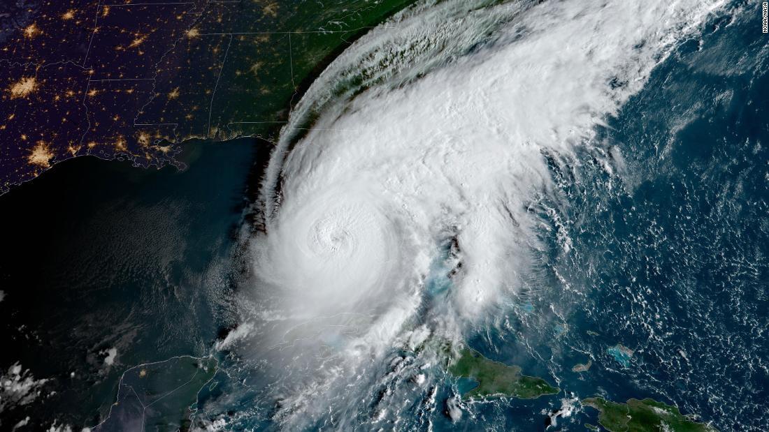 ハリケーン「イアン」の衛星写真＝米東部時間２８日午前８時３６分/NOAA/NASA