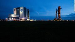 イアンの接近のため、ロケットの打ち上げは延期された＝２７日、米フロリダ州ケープカナベラル・ケネディ宇宙センター