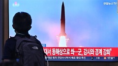 韓国大統領、北朝鮮の核兵器使用に警告　同日に弾道ミサイル２発発射