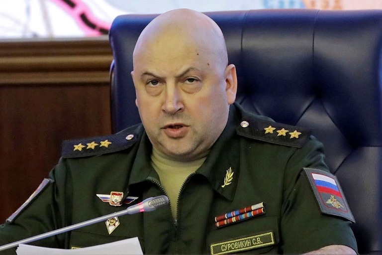 ロシアのウクライナ侵攻を統括する総司令官に新たに任命されたスロビキン氏/Pavel Golovkin/AP