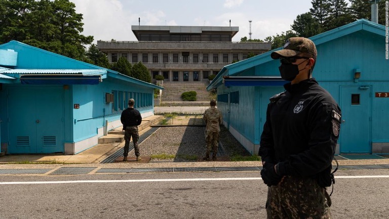 韓国と北朝鮮を隔てる非武装地帯（ＤＭＺ）＝７月１９日
/SeongJoon Cho/Bloomberg/Getty Images