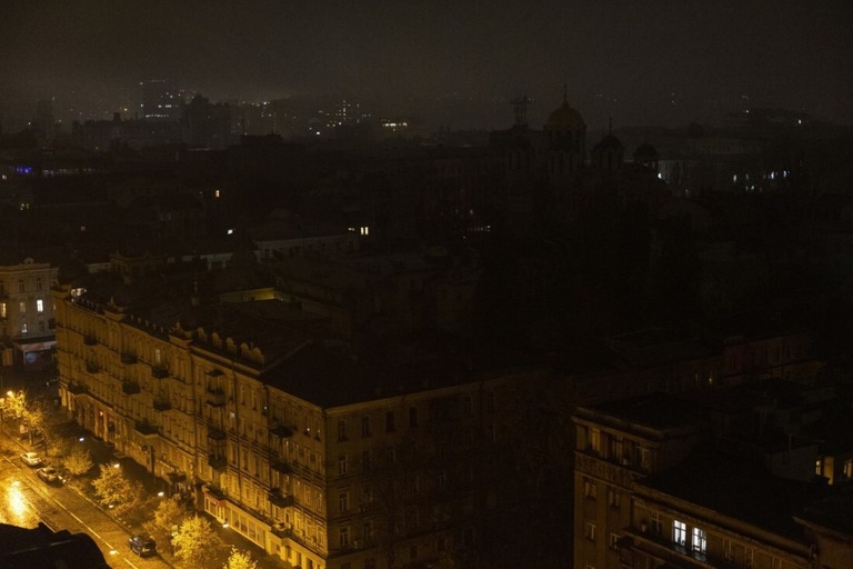 ウクライナ首都キーウ（キエフ）で緊急の電力供給制限を実施することがわかった
/ Paula Bronstein/Getty Images