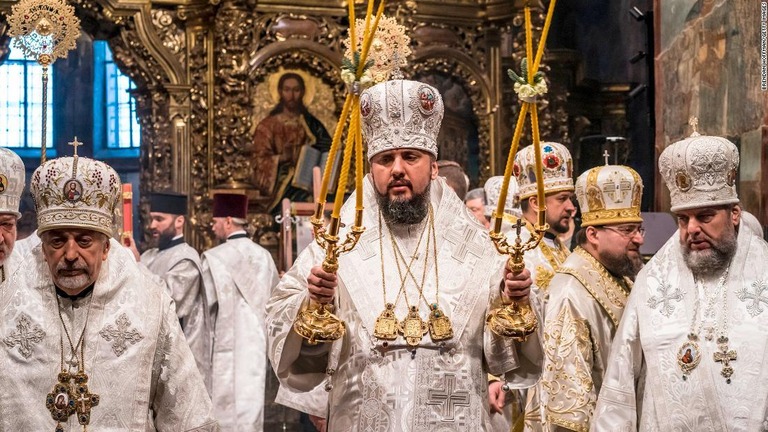 ２０１８年にはウクライナ正教会の独立がキリスト教東方正教会のバルトロメオス１世コンスタンチノープル全地総主教に認められていた/Brendan Hoffman/Getty Images