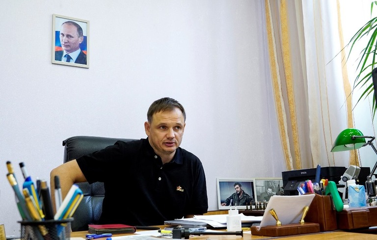 親ロシア派の政権幹部であるキリル・ストレモウソフ氏が交通事故で死亡した/AFP/Getty Images