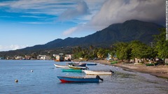天然の温泉や火山が人気を集めるカリブ海の島国ドミニカ