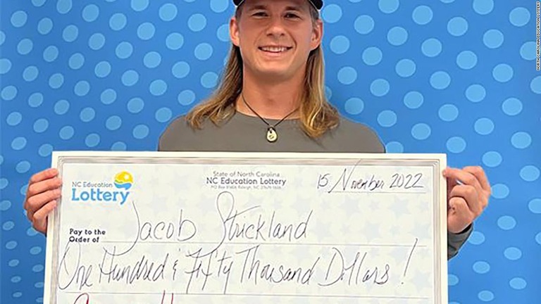 宝くじに当選したジェイコブ・ストリックランドさん（２９）/North Carolina Education Lottery