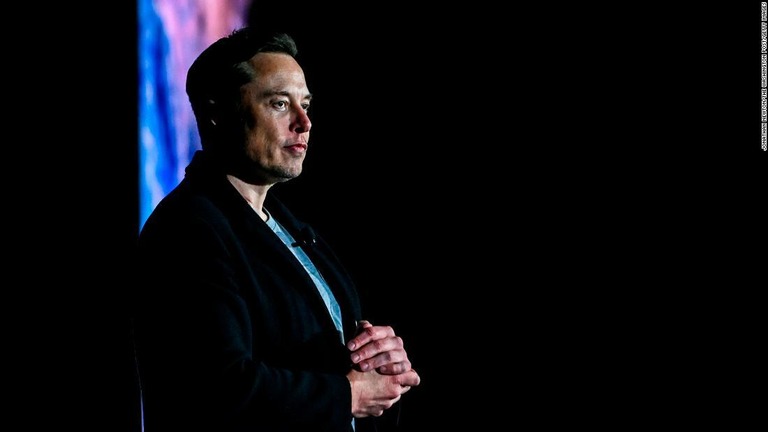 イーロン・マスク氏はツイッターの禁止アカウントの大部分を復活させる方針を発表した/Jonathan Newton/The Washington Post/Getty Images