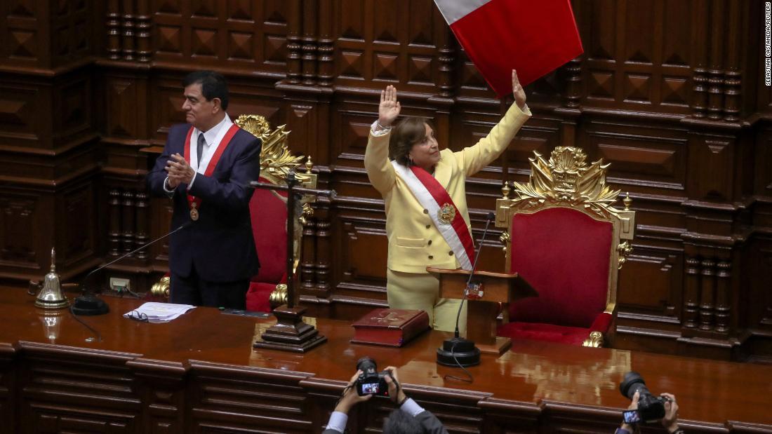 ボルアルテ副大統領が新大統領宣誓就任式に臨んだ/Sebastian Castaneda/Reuters