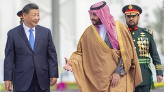 習主席、サウジで盛大な歓迎　中国・アラブ関係の「新時代」を予告