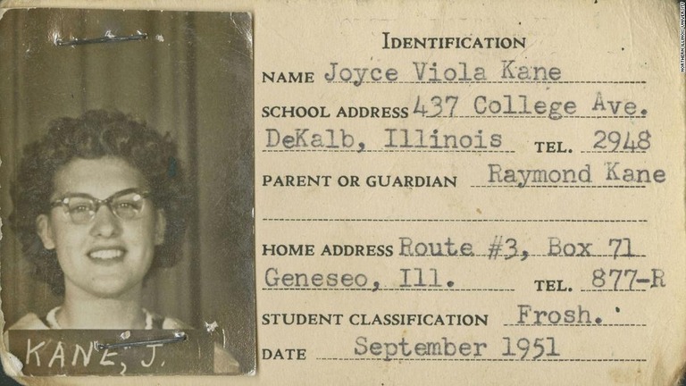 １９５１年に発行された学生証/Northern Illinois University